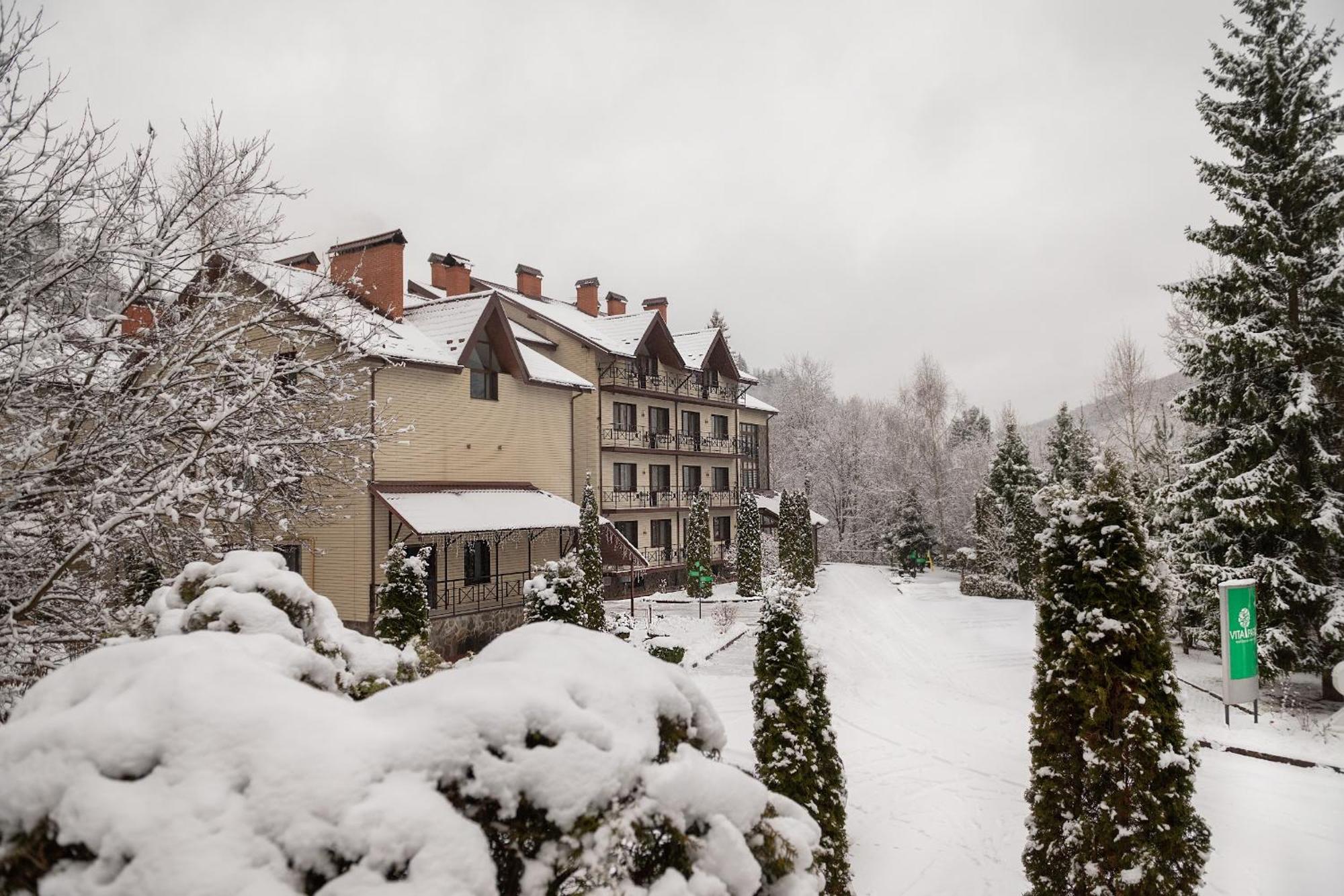 Hotel Reikartz Carpaty Schdenijewo Exterior foto